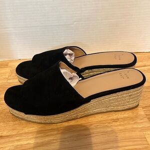 a new day size 9.5 black 2” heeled sandals. LIKE NEW